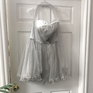 Large dancing Queen prom dress